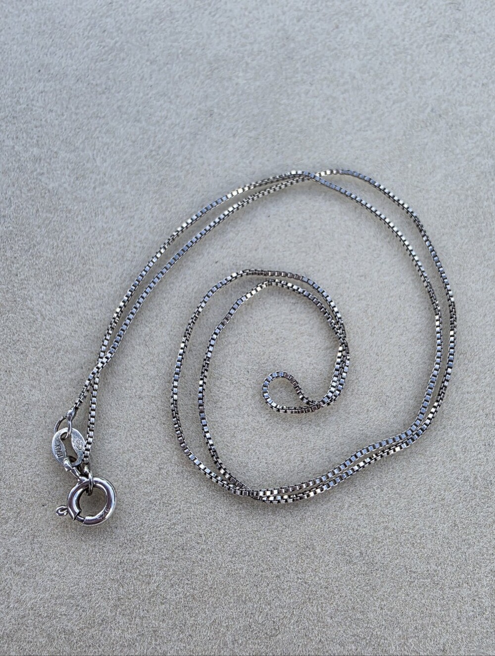 16": Italian 925 Sterling Silver Box Chain Necklace • 1.86g